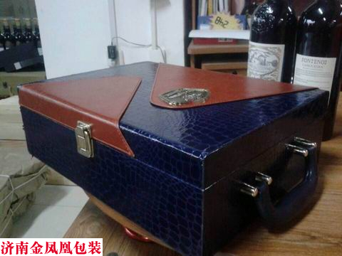 红酒纸皮盒双支装 红酒纸皮盒双支装 新款高档红酒双支皮盒 红酒包装盒